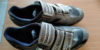 diadora clipless shoes